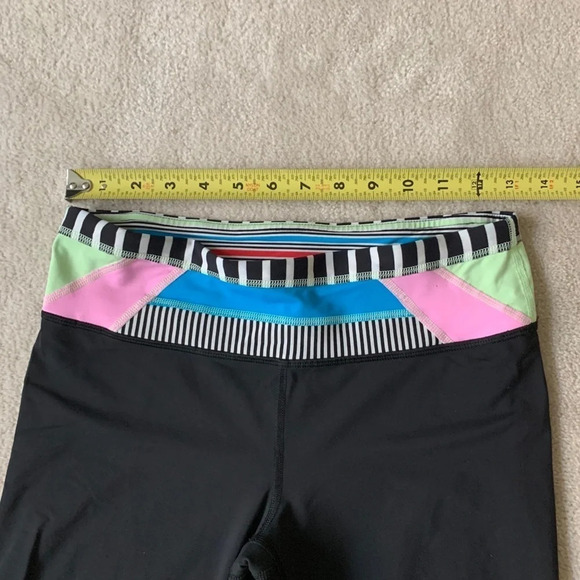 LULULEMON RUN:  Inspire II Crop legging, size 6 - Picture 11 of 13